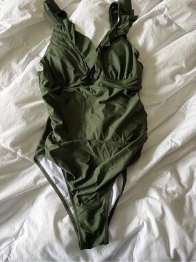 Cupshe Olive Green Ruffle Strap One-Piece Swimsuit